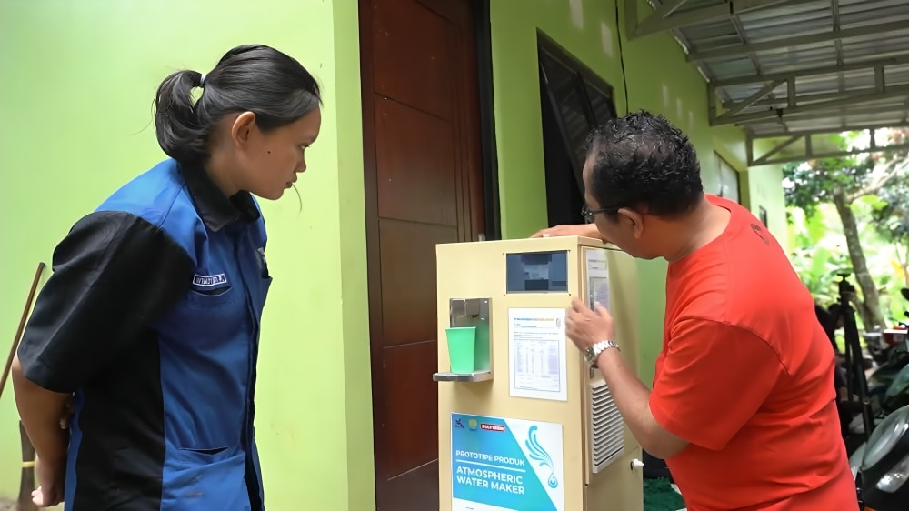 Krisis Air Bersih, Peneliti Unnes Ciptakan Mesin yang Bisa Mengubah Udara Menjadi Air Minum