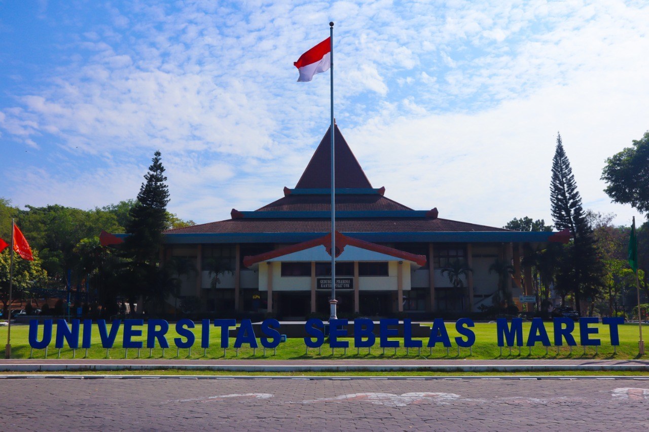Rekomendasi Kampus Terbaik di Solo 2026, Peringkat 1 Tembus Top 10 Nasional!