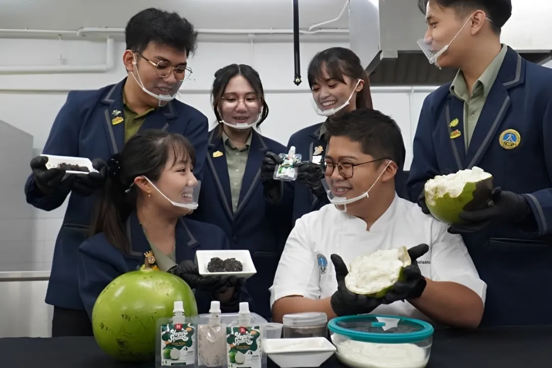 Mahasiswa UK Petra Ciptakan GO! MAJA, Yoghurt Unik Berbahan Buah Lokal Yang Diabaikan Jadi Kaya Manfaat dan Menyehatkan