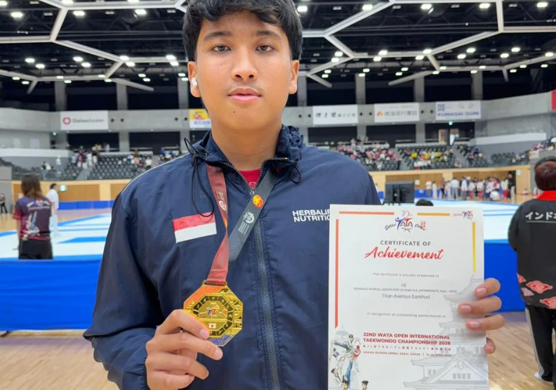Titan Averous, Mahasiswa Vokasi UI yang Raih Emas di Kejuaraan Taekwondo Internasional Jepang 2026